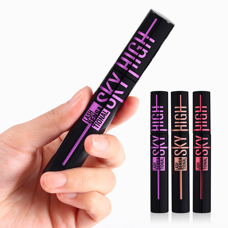 NovaGlow™ Sky High Volumizing & Lengthening Mascara | Carbon Black